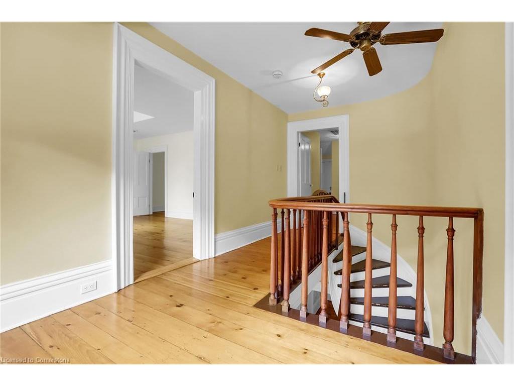 









262


Main

Street West,
Grimsby,




ON
L3M 1S4

