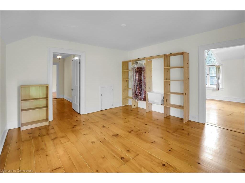 









262


Main

Street West,
Grimsby,




ON
L3M 1S4

