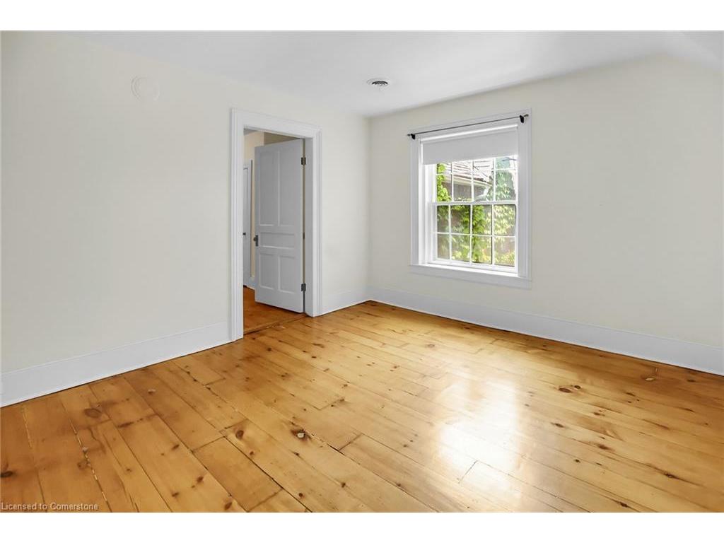 









262


Main

Street West,
Grimsby,




ON
L3M 1S4

