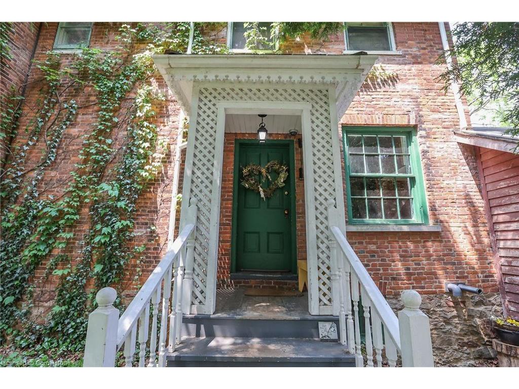 









262


Main

Street West,
Grimsby,




ON
L3M 1S4


