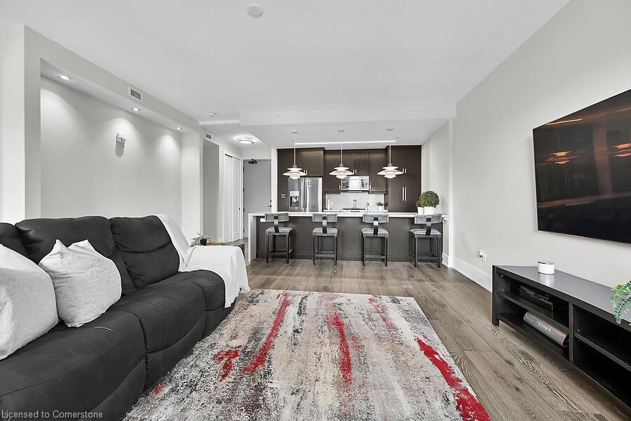 









181


James

Street North, 804,
Hamilton,




ON
L8R 2K9

