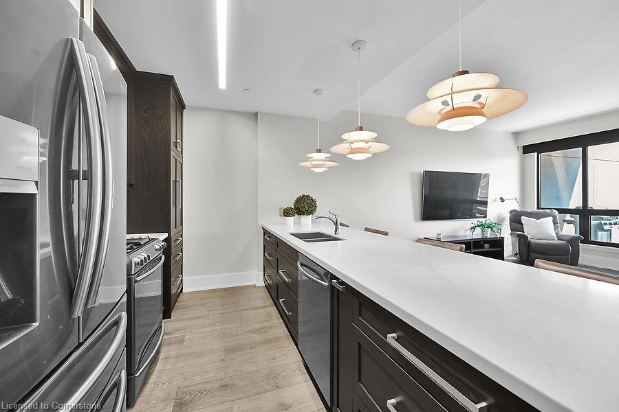 









181


James

Street North, 804,
Hamilton,




ON
L8R 2K9

