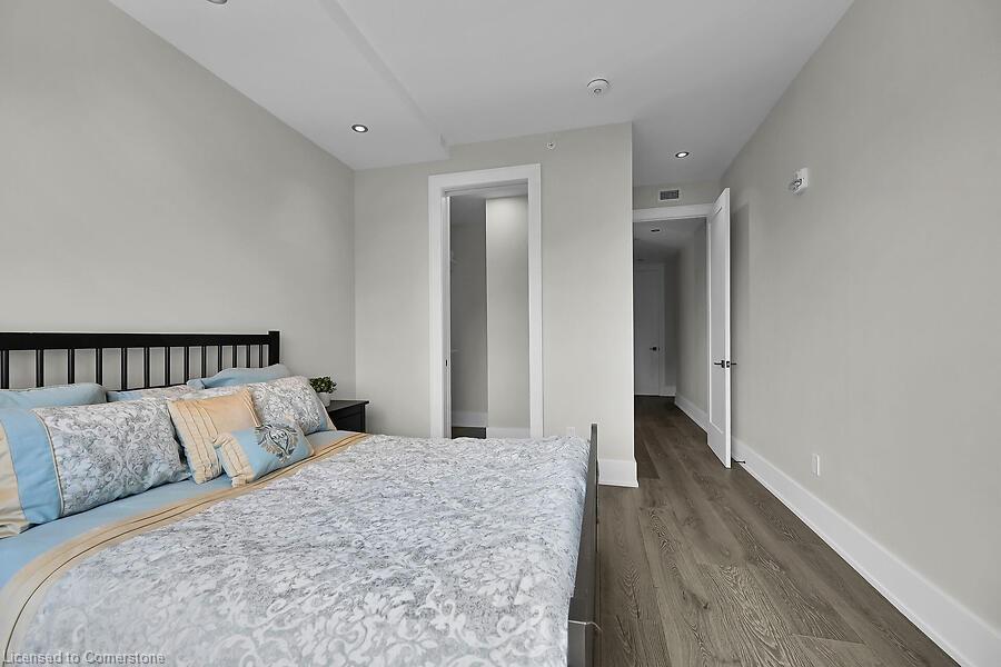 









181


James

Street North, 804,
Hamilton,




ON
L8R 2K9


