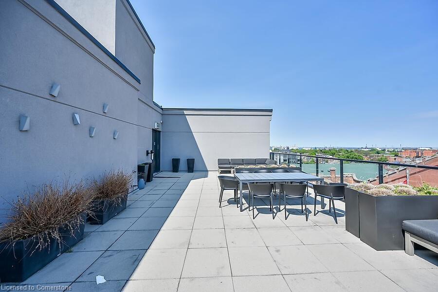 









181


James

Street North, 804,
Hamilton,




ON
L8R 2K9

