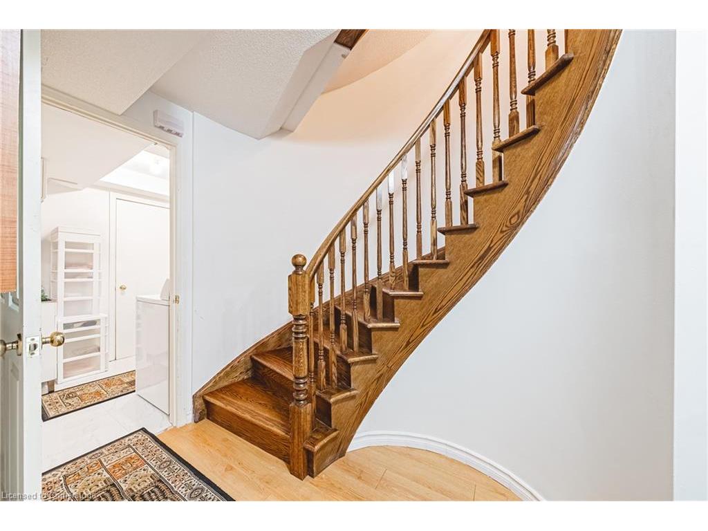 









148


Meadow Wood

Crescent,
Stoney Creek,




ON
L8J 3Z8

