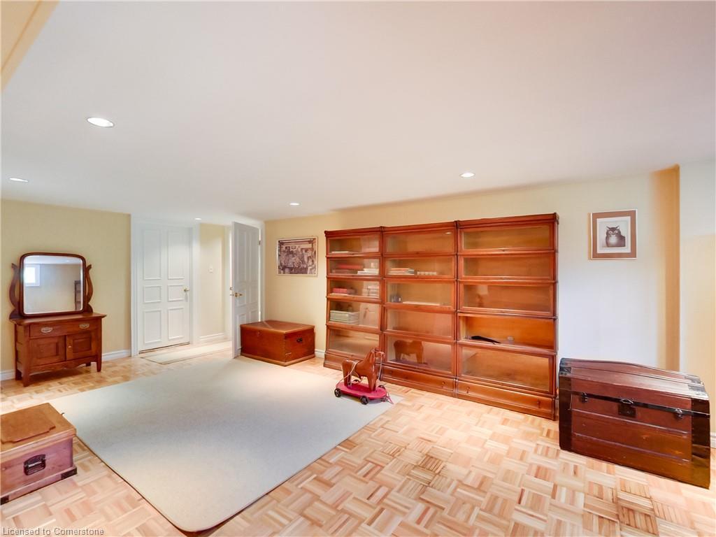 









235


Seminole

Road,
Ancaster,




ON
L9G 1Z1

