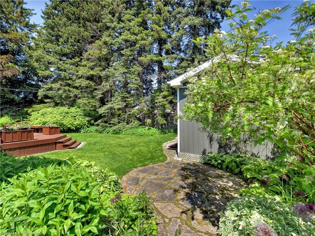 









235


Seminole

Road,
Ancaster,




ON
L9G 1Z1

