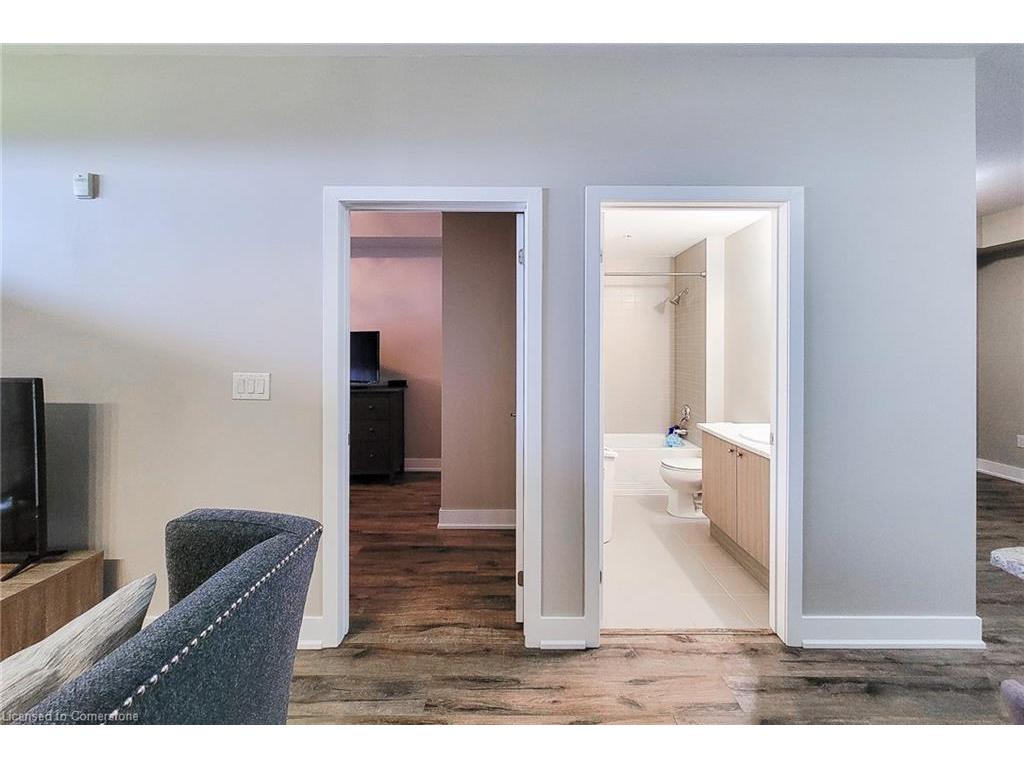 









5010


Corporate

Drive, 320,
Burlington,




ON
L7L 0H6


