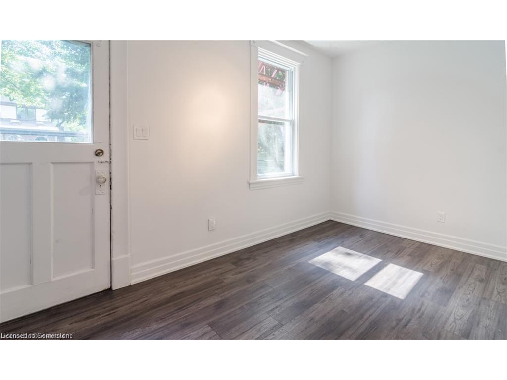 









115


Spadina

Avenue,
Hamilton,




ON
L8M 2X4


