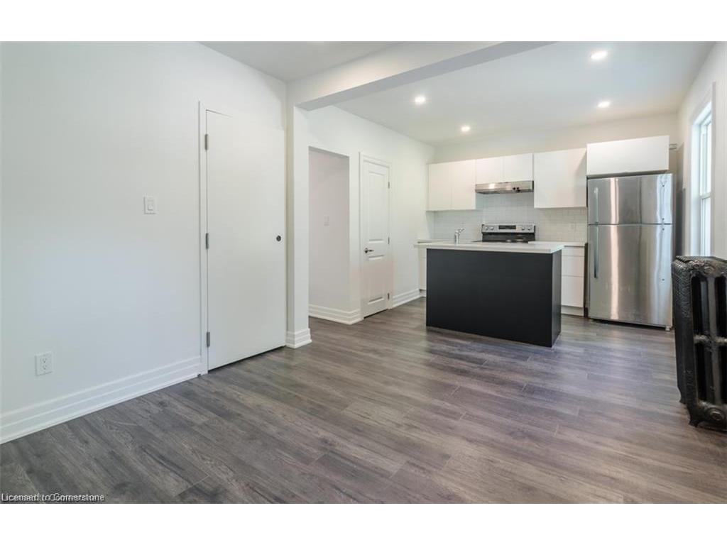 









115


Spadina

Avenue,
Hamilton,




ON
L8M 2X4

