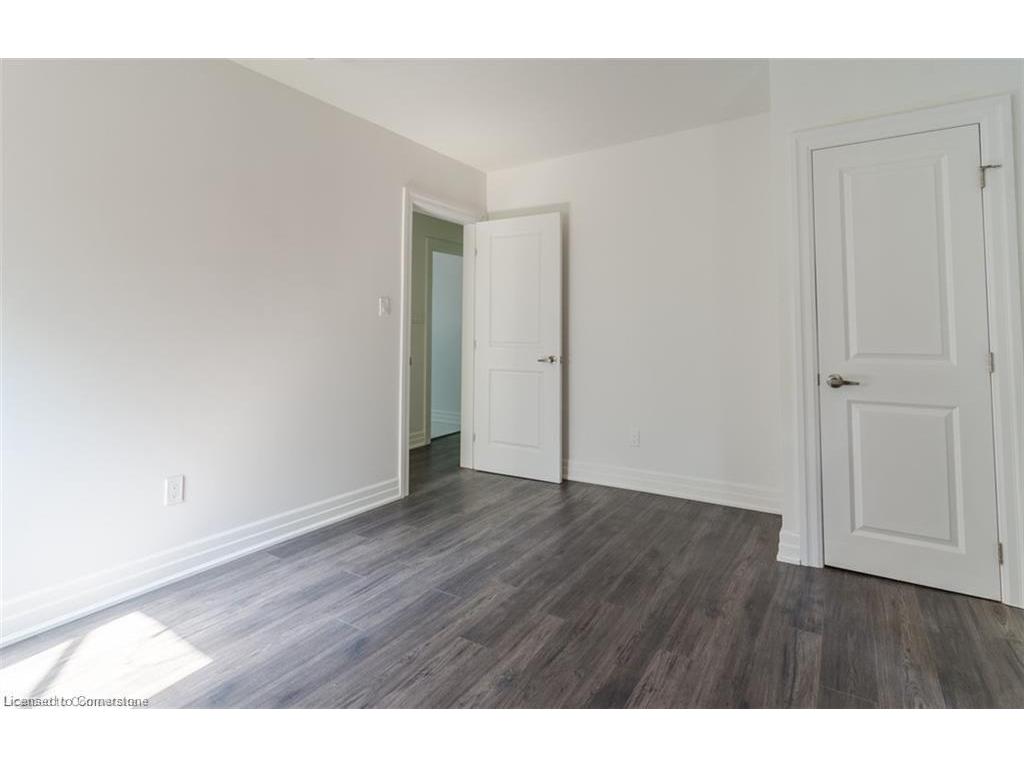 









115


Spadina

Avenue,
Hamilton,




ON
L8M 2X4

