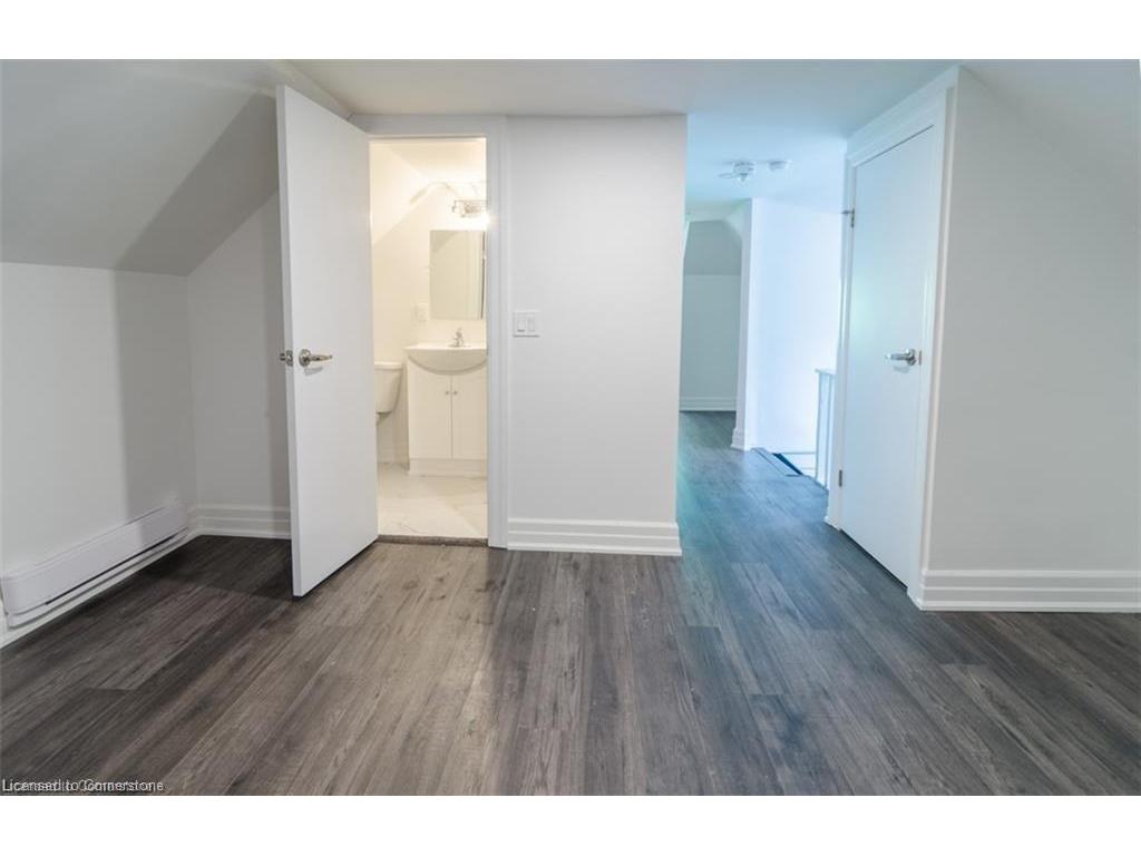 









115


Spadina

Avenue,
Hamilton,




ON
L8M 2X4

