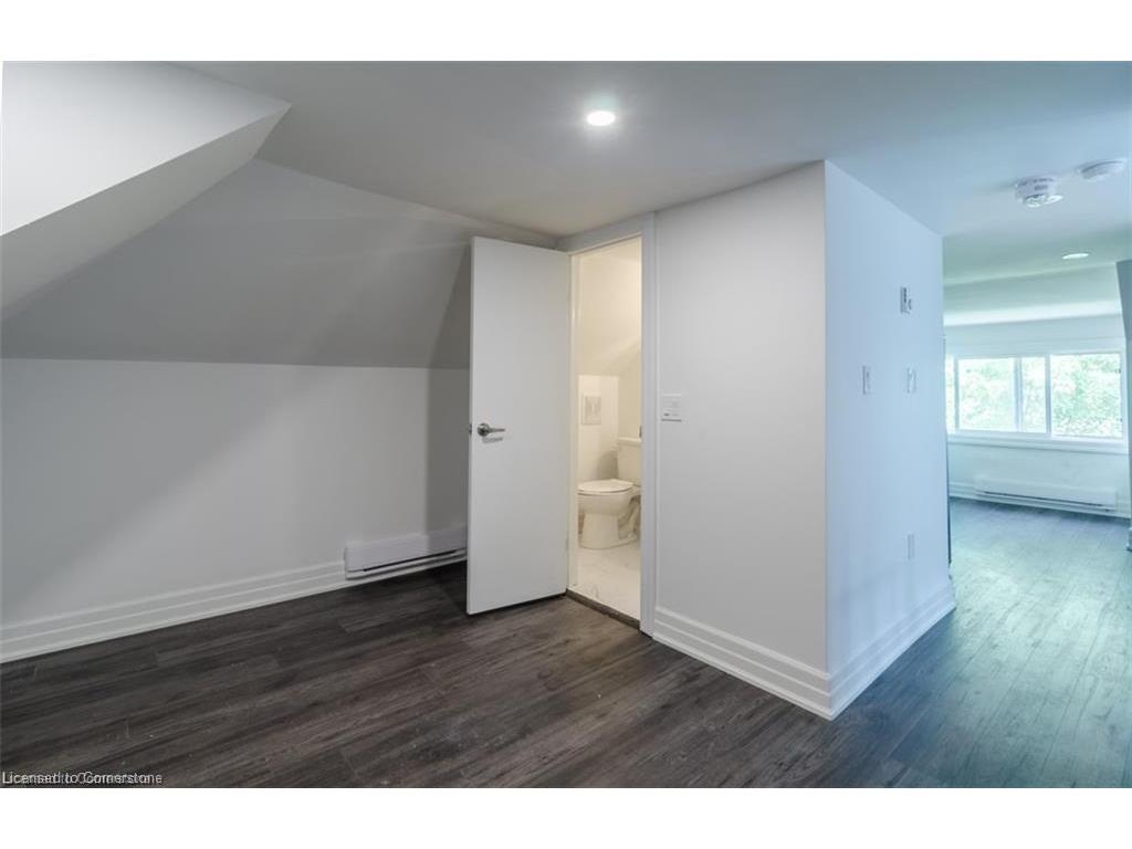 









115


Spadina

Avenue,
Hamilton,




ON
L8M 2X4


