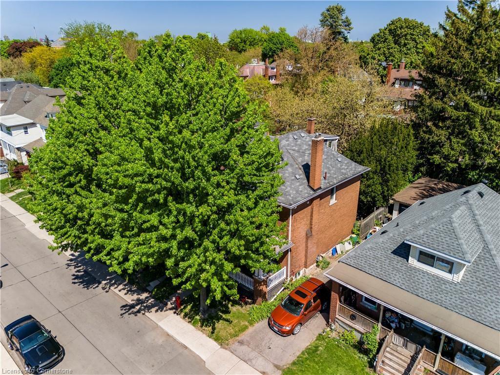 









115


Spadina

Avenue,
Hamilton,




ON
L8M 2X4

