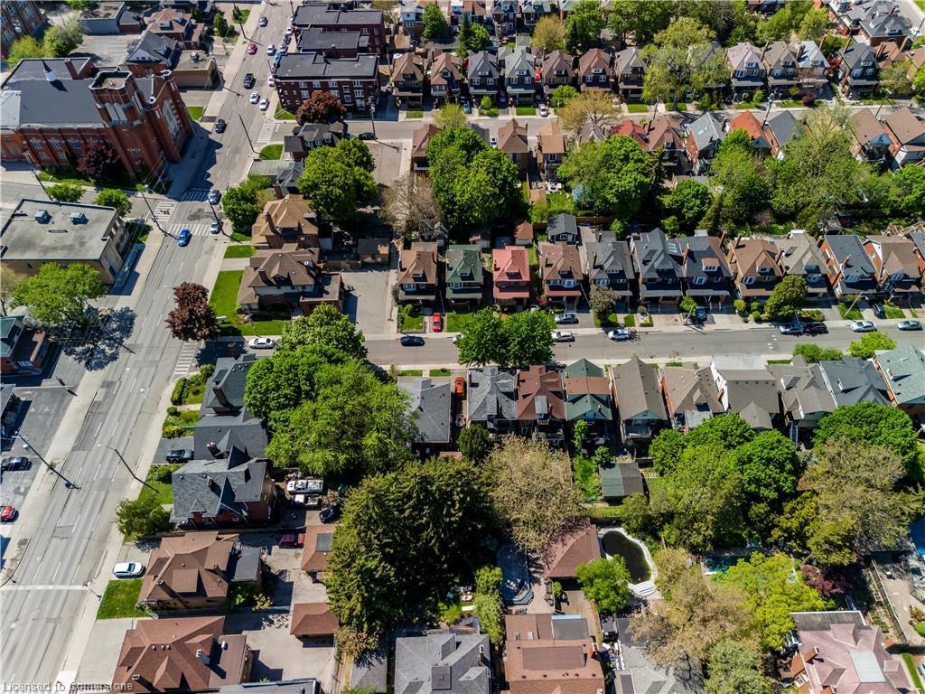









115


Spadina

Avenue,
Hamilton,




ON
L8M 2X4

