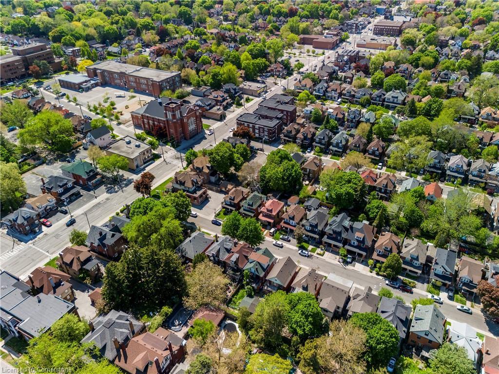 









115


Spadina

Avenue,
Hamilton,




ON
L8M 2X4

