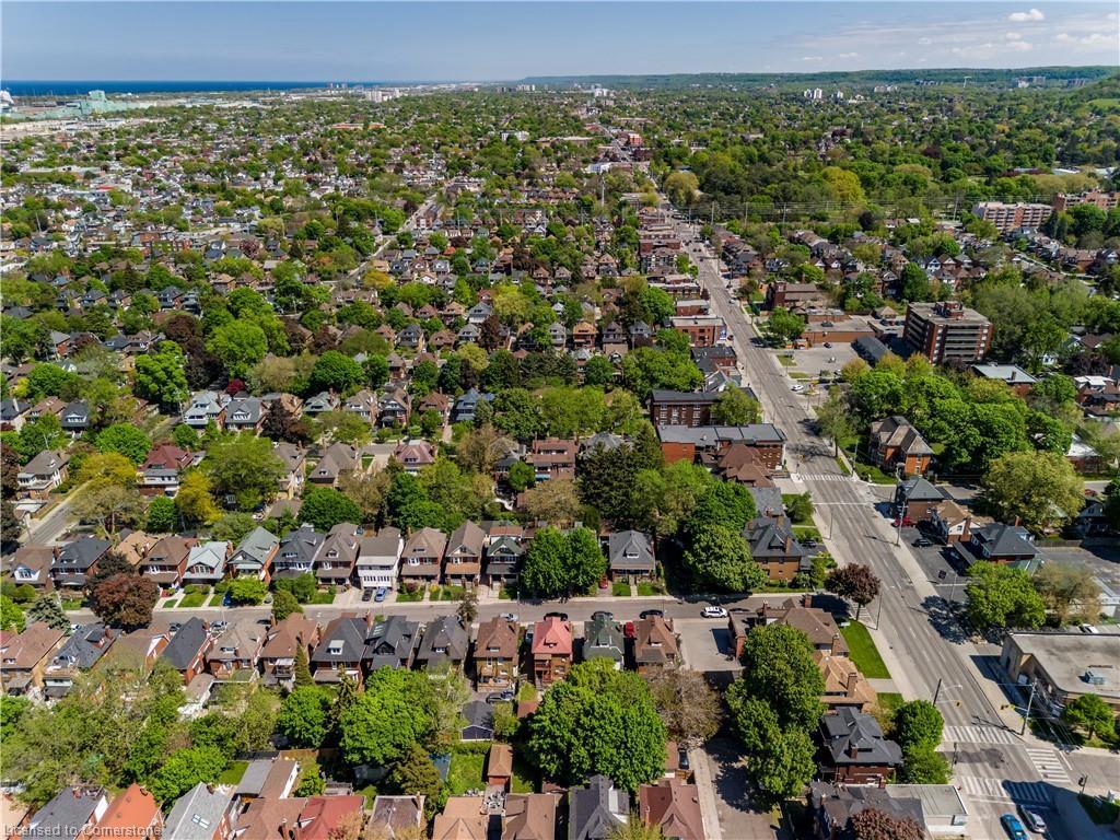









115


Spadina

Avenue,
Hamilton,




ON
L8M 2X4


