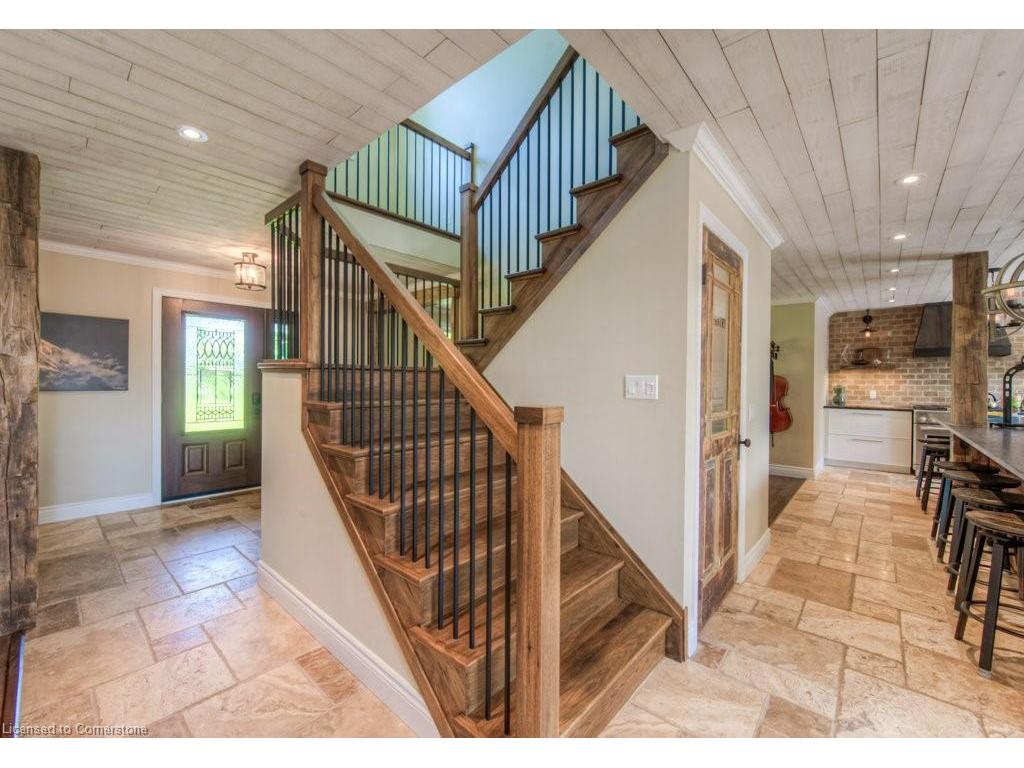 









8466


Sideroad 30

,
Rockwood,




ON
N0B 2K0

