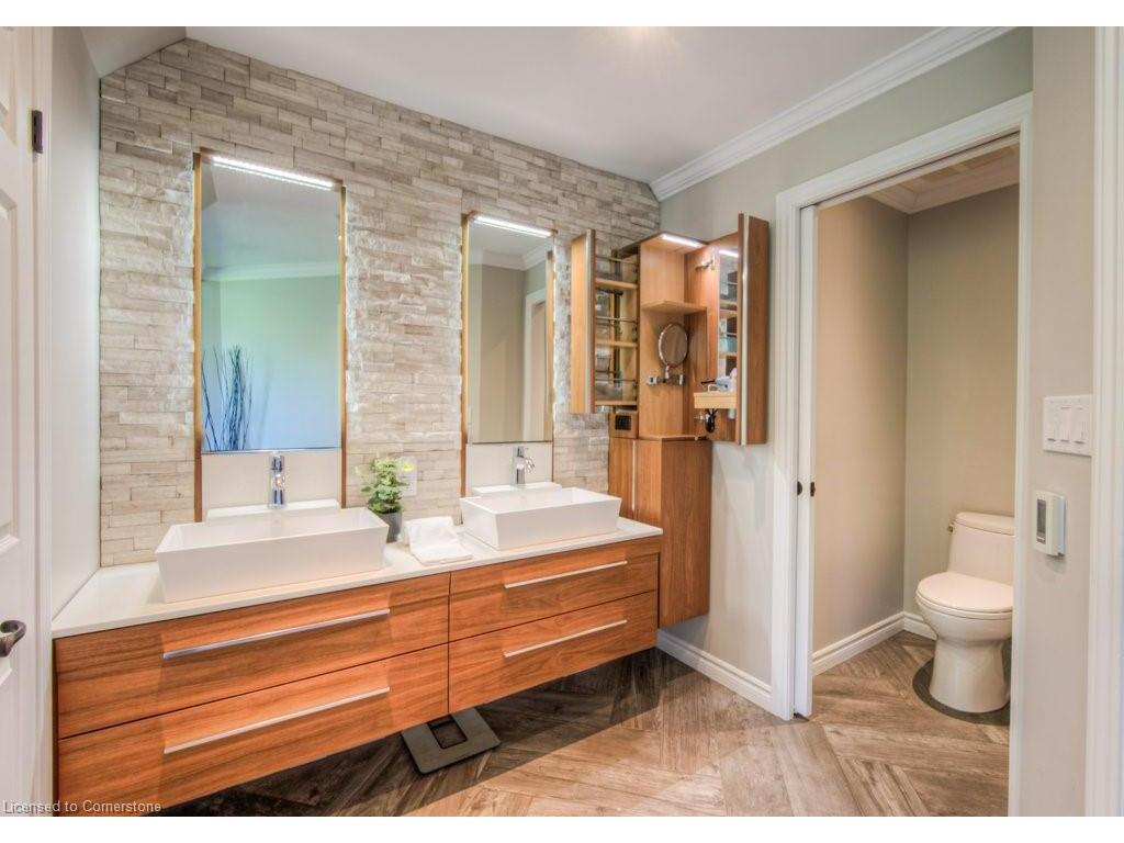 









8466


Sideroad 30

,
Rockwood,




ON
N0B 2K0

