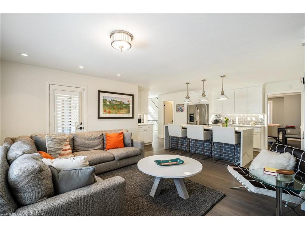 









573


Woodland

Avenue,
Burlington,




ON
L7R 2S3


