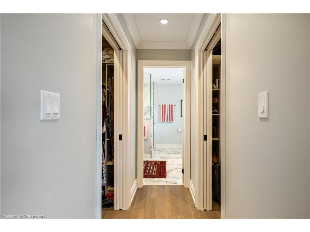 









573


Woodland

Avenue,
Burlington,




ON
L7R 2S3

