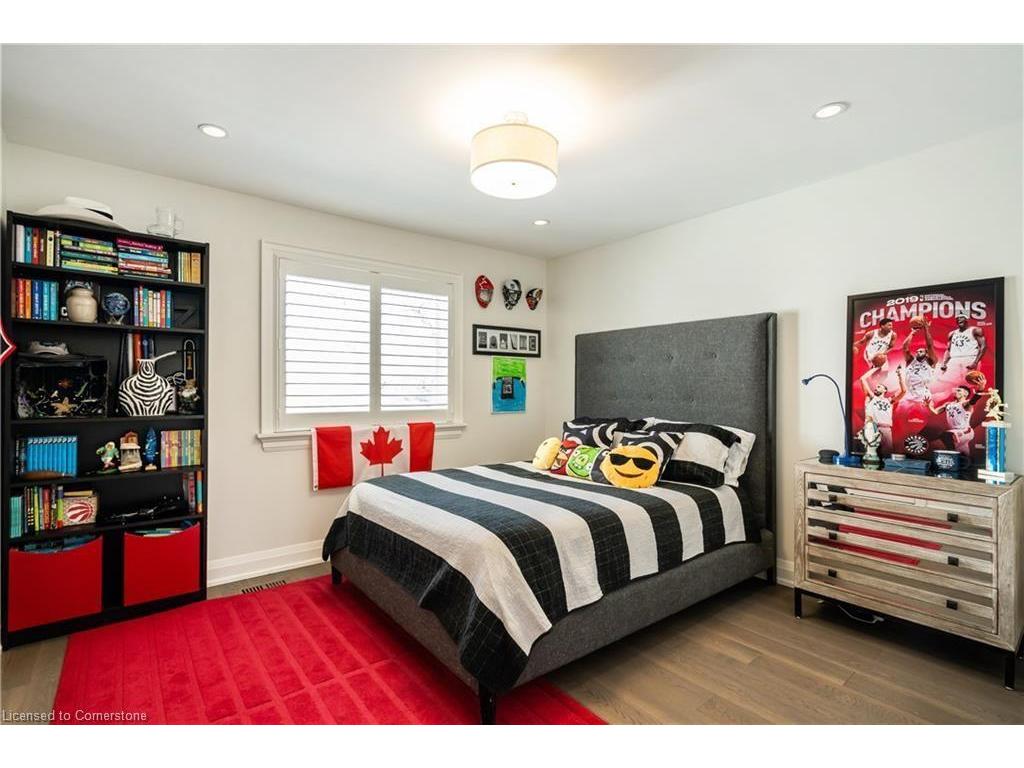 









573


Woodland

Avenue,
Burlington,




ON
L7R 2S3

