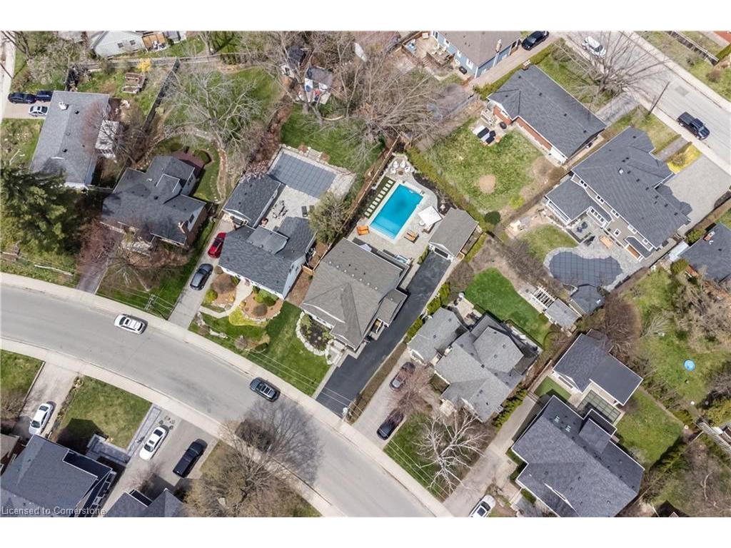 









573


Woodland

Avenue,
Burlington,




ON
L7R 2S3

