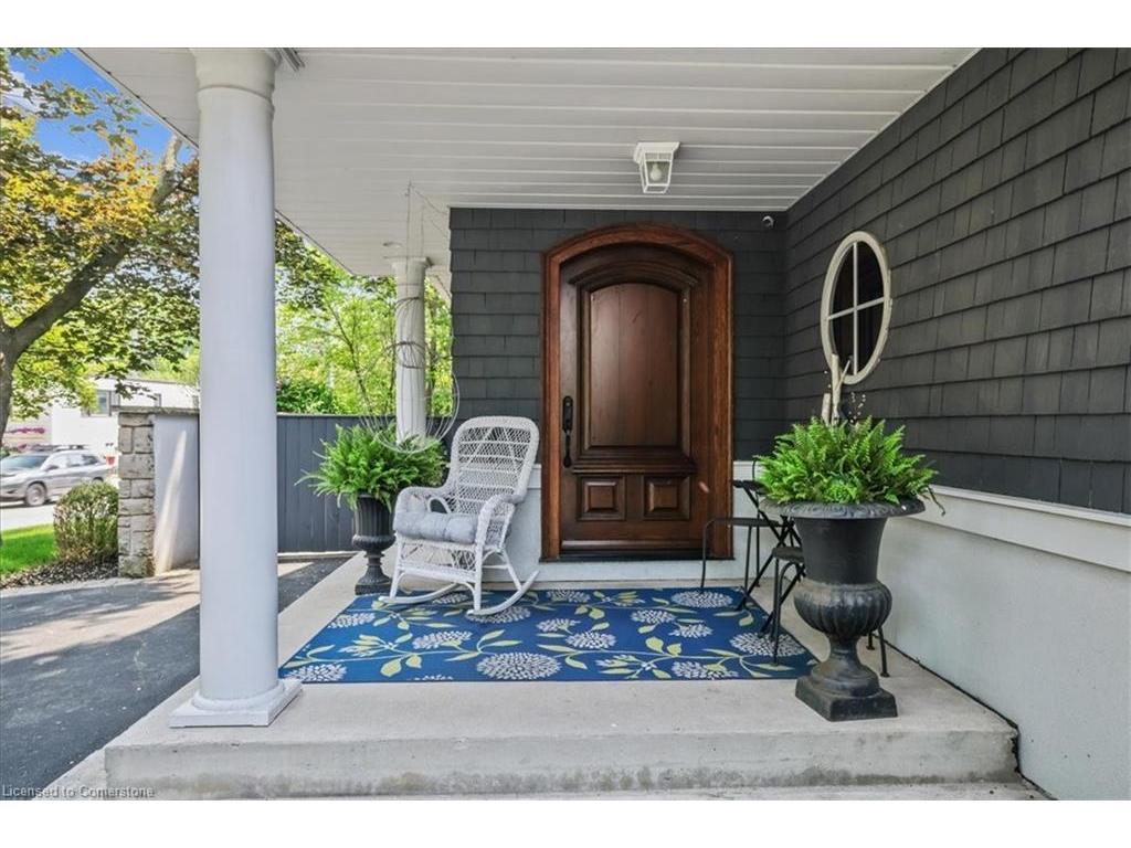 









382


Trafalgar

Road,
Oakville,




ON
L6J 3H5

