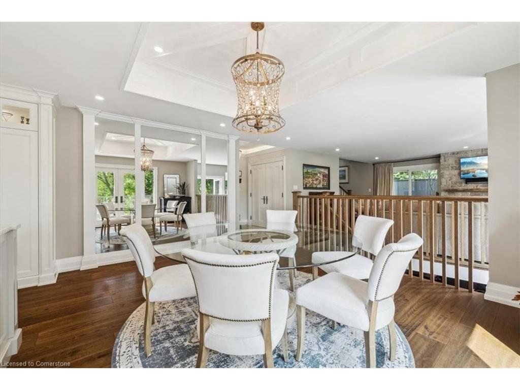 









382


Trafalgar

Road,
Oakville,




ON
L6J 3H5

