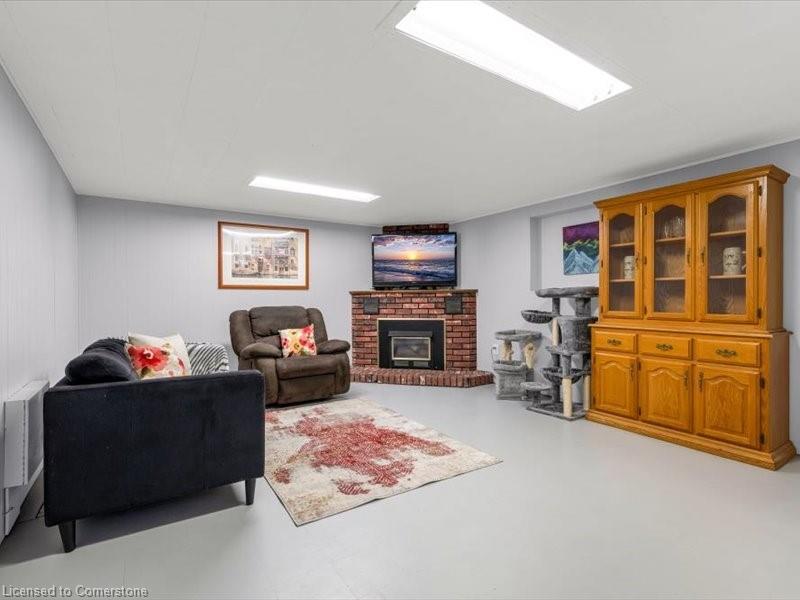 









39


Meadowlark

Drive,
Hamilton,




ON
L9A 2K4

