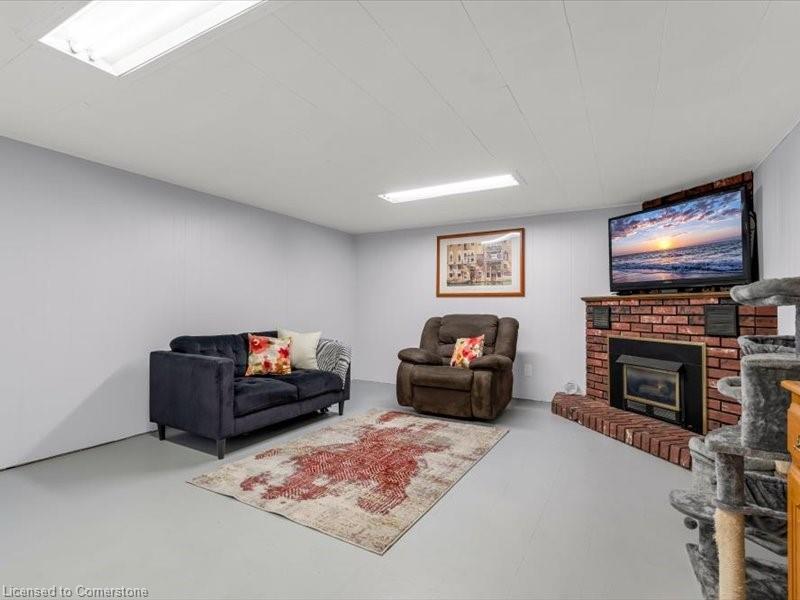 









39


Meadowlark

Drive,
Hamilton,




ON
L9A 2K4

