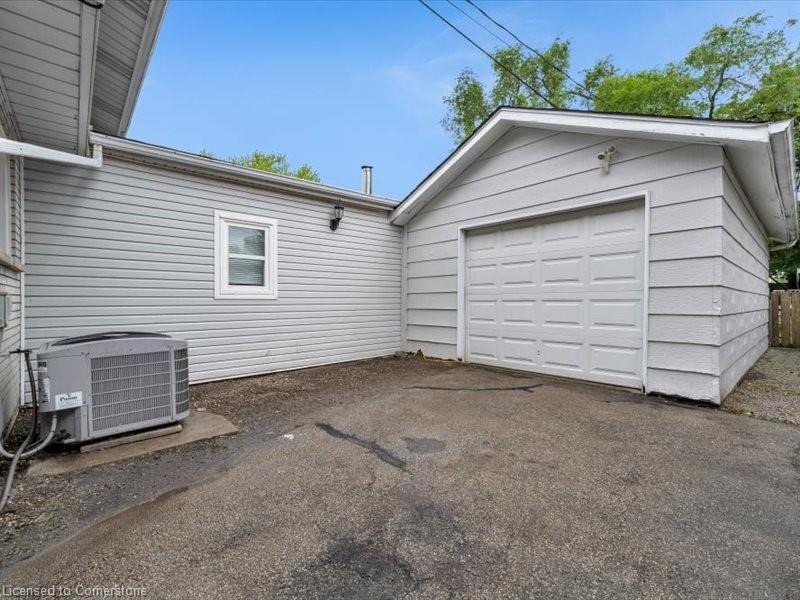 









39


Meadowlark

Drive,
Hamilton,




ON
L9A 2K4

