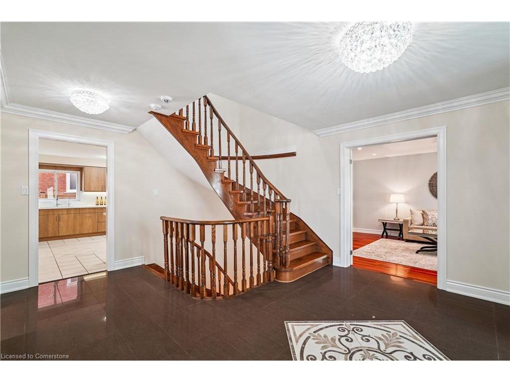 









2814


Guilford

Crescent,
Oakville,




ON
L6J 6Z5


