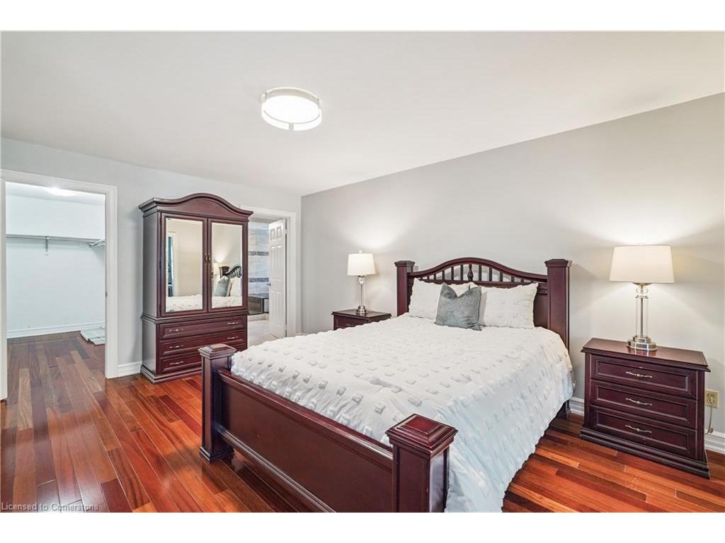 









2814


Guilford

Crescent,
Oakville,




ON
L6J 6Z5

