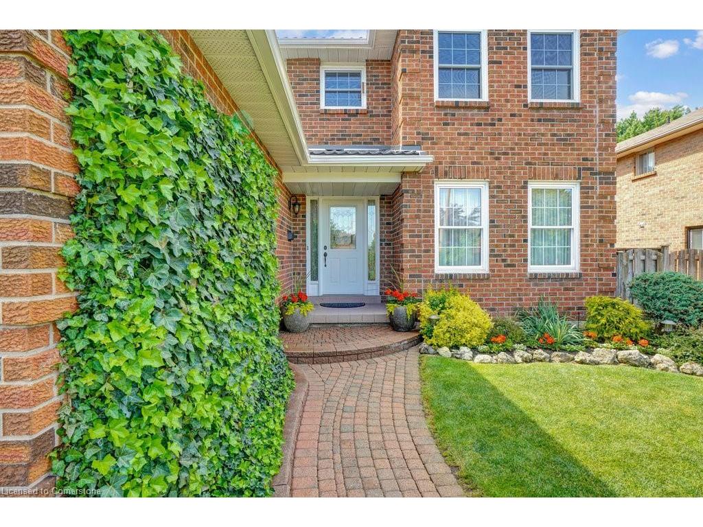









2289


Beejay

Court,
Mississauga,




ON
L5M 2N6

