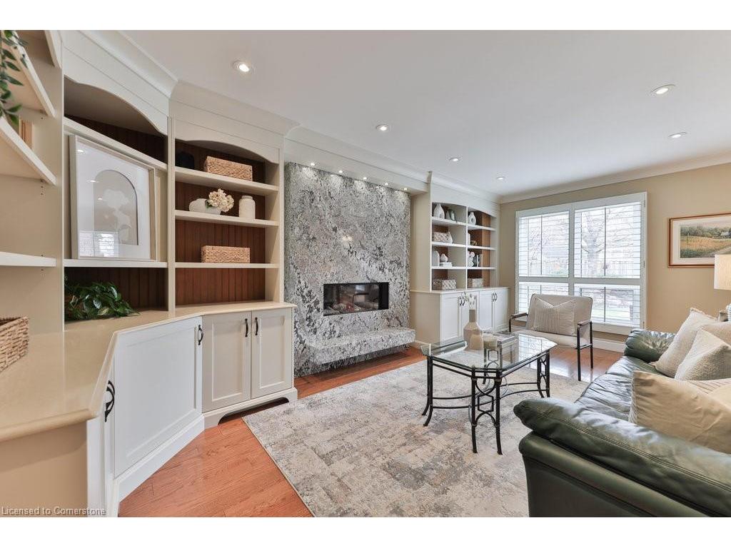 









2289


Beejay

Court,
Mississauga,




ON
L5M 2N6

