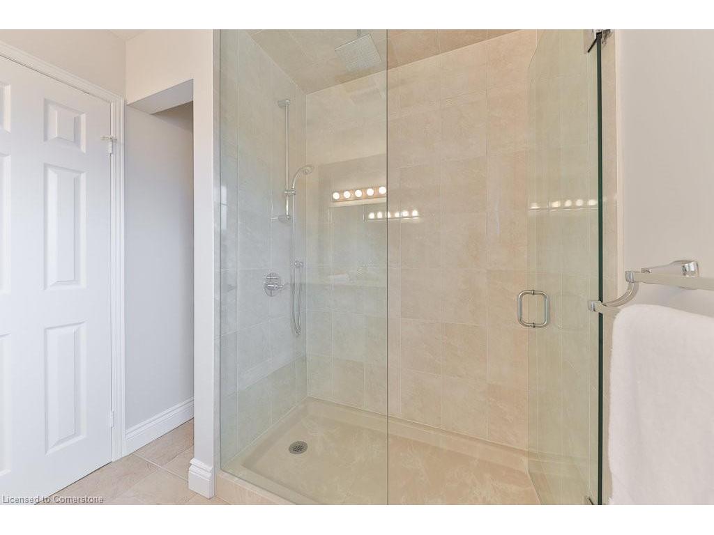 









2289


Beejay

Court,
Mississauga,




ON
L5M 2N6

