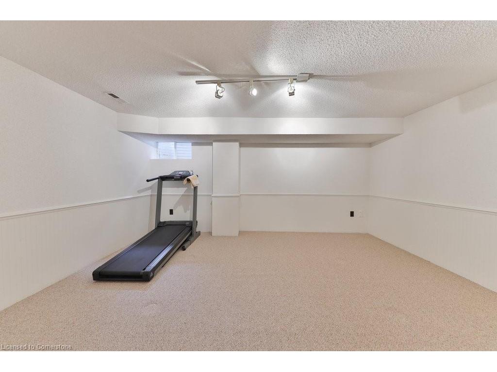 









2289


Beejay

Court,
Mississauga,




ON
L5M 2N6

