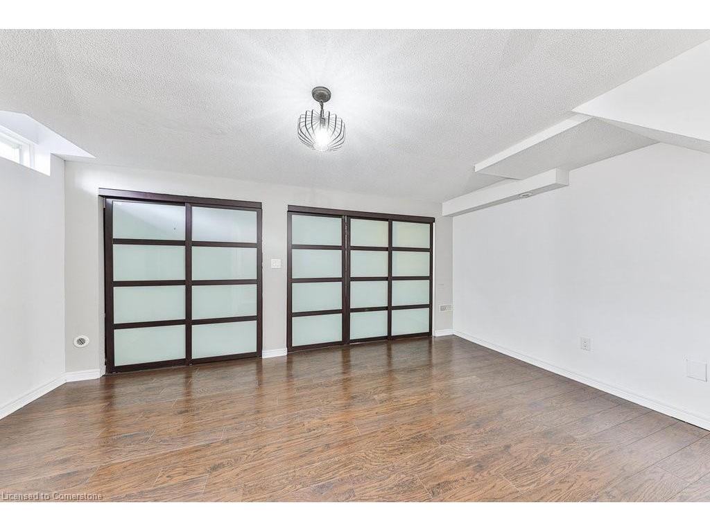 









2032


Lakeshore

Road West,
Mississauga,




ON
L5J 1J8


