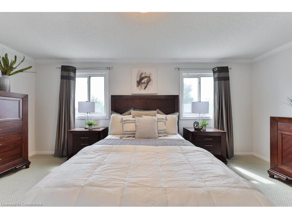 









296


Evergreen

Crescent,
Oakville,




ON
L6H 4P5

