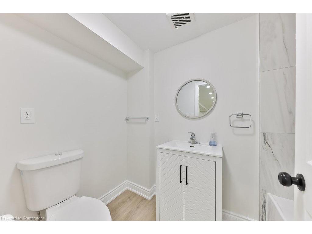 









296


Evergreen

Crescent,
Oakville,




ON
L6H 4P5

