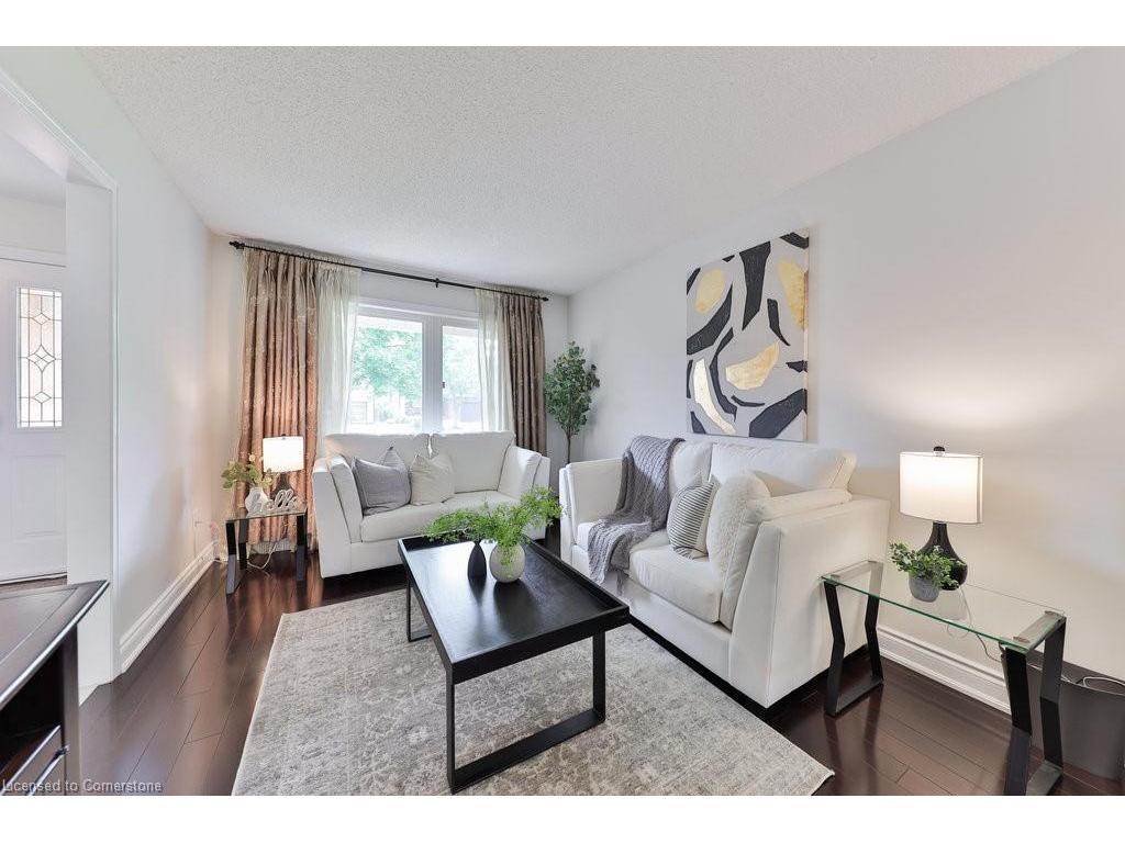 









296


Evergreen

Crescent,
Oakville,




ON
L6H 4P5

