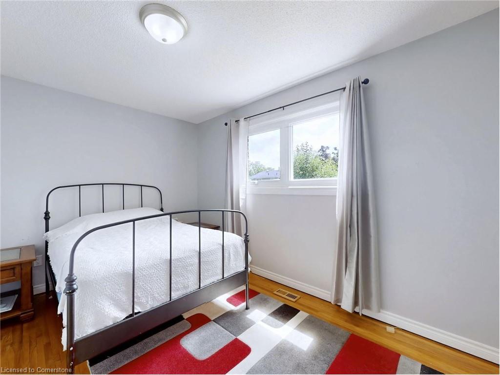 









19


Bunker Hill

Drive,
Hamilton,




ON
L8K 5X3

