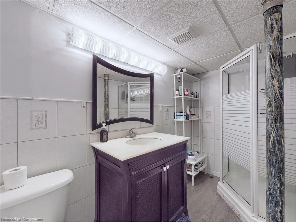 









19


Bunker Hill

Drive,
Hamilton,




ON
L8K 5X3

