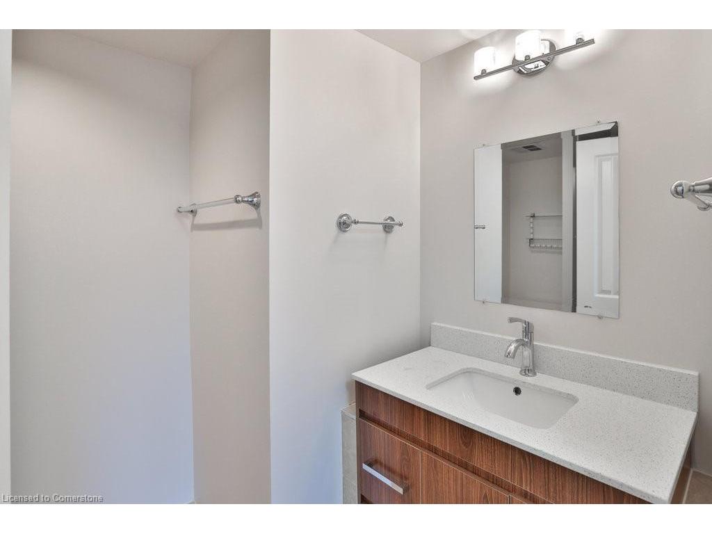 









1800


The Collegeway

, 604,
Mississauga,




ON
L5L 5S4

