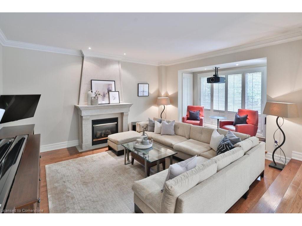 









1442


Glenburnie

Road,
Mississauga,




ON
L5G 3C8

