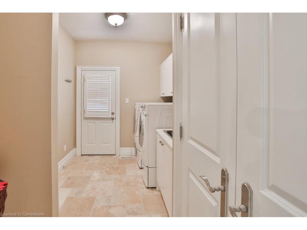 









1442


Glenburnie

Road,
Mississauga,




ON
L5G 3C8

