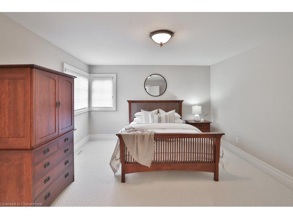









1442


Glenburnie

Road,
Mississauga,




ON
L5G 3C8

