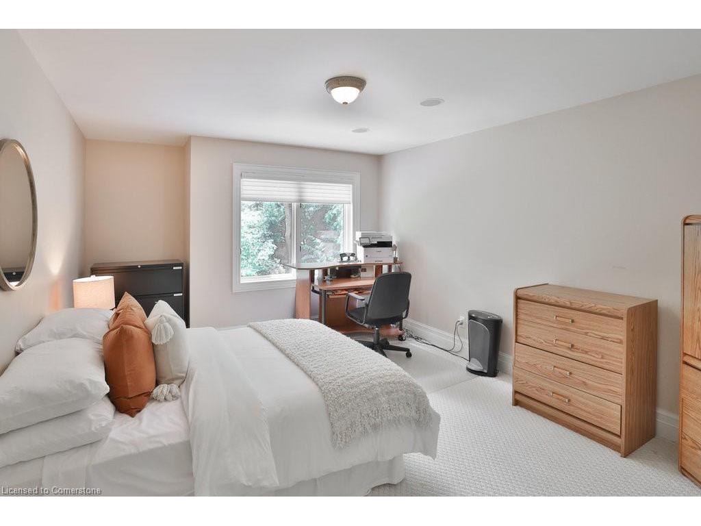 









1442


Glenburnie

Road,
Mississauga,




ON
L5G 3C8

