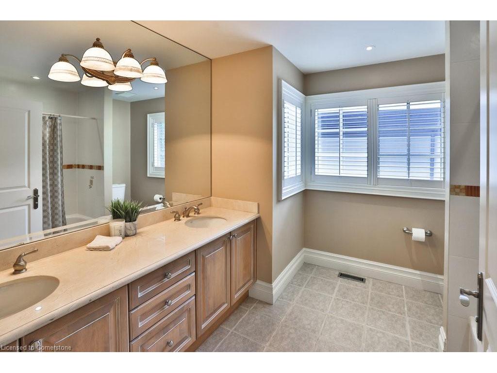 









1442


Glenburnie

Road,
Mississauga,




ON
L5G 3C8

